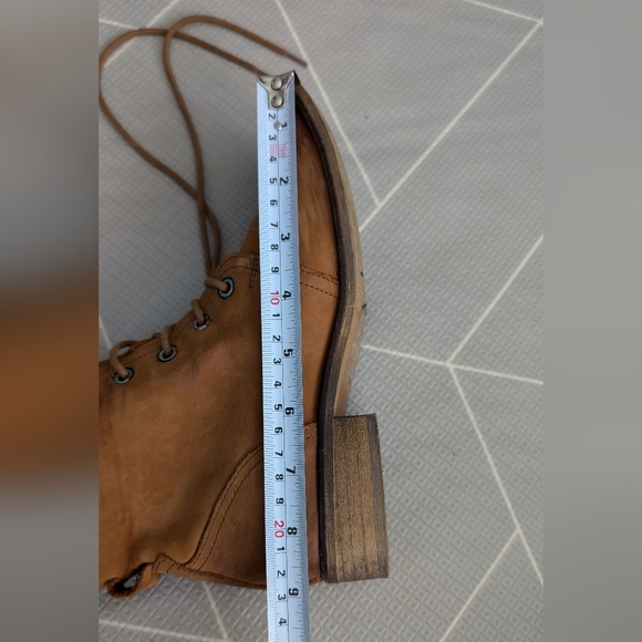 Brown leather booties - Picture 5 of 6